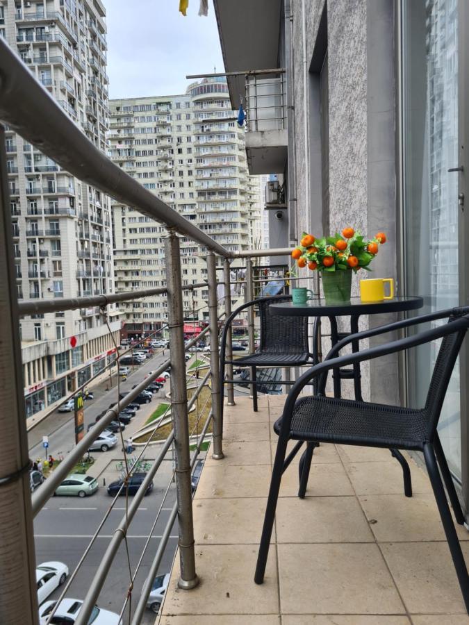 Sunpartment Apartamento Batumi Exterior foto